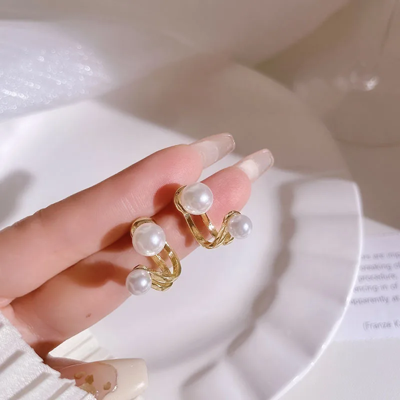 43 size pearl earrings-gold-333
