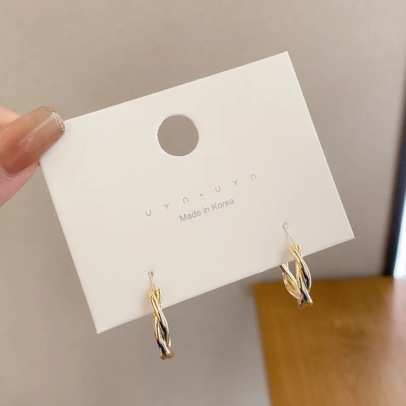 79 twist ear ring-333