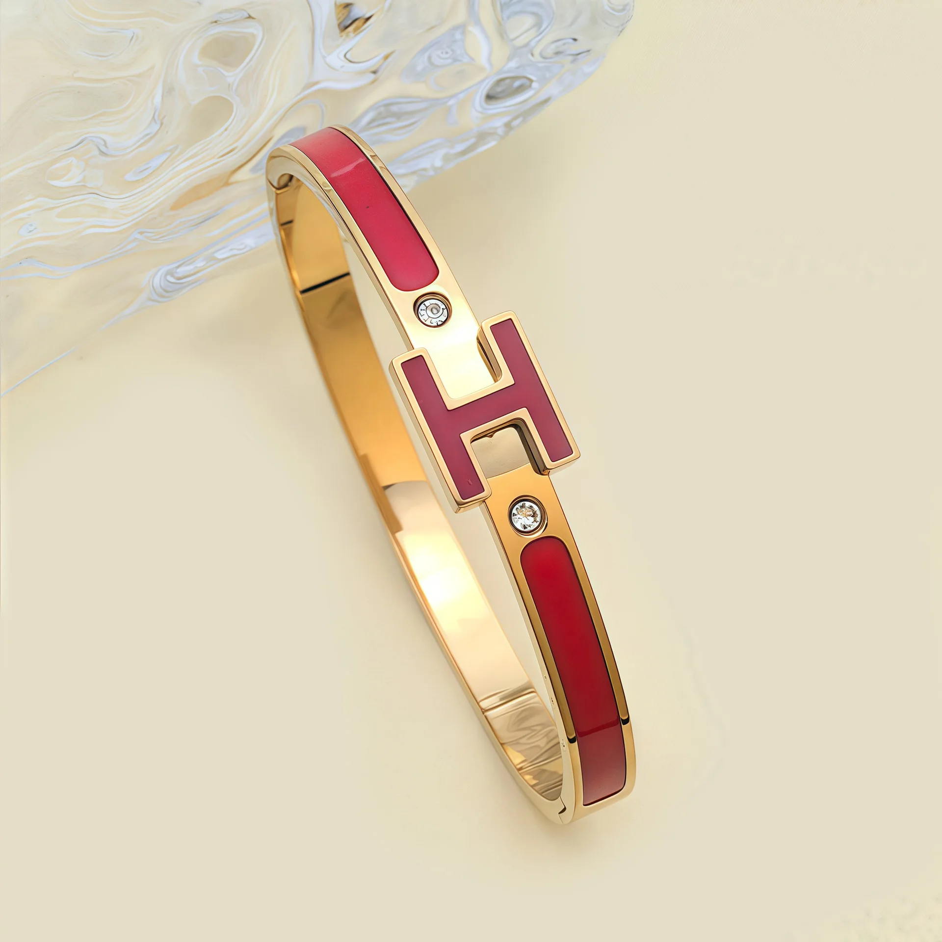 Gold red h bracelet-177