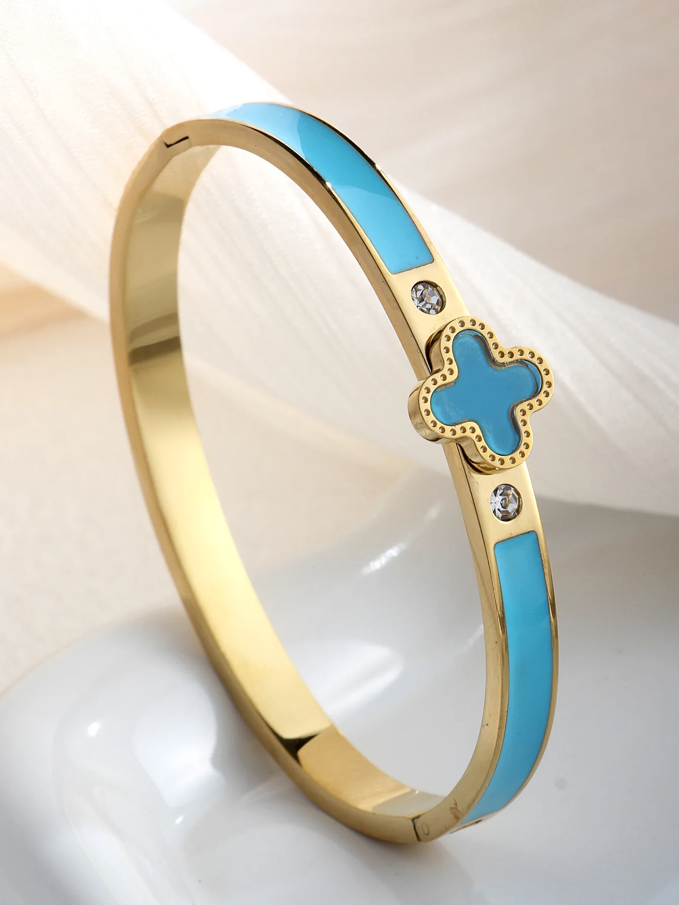 Sky blue-22