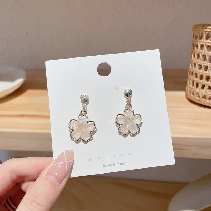 86 stud earrings-333