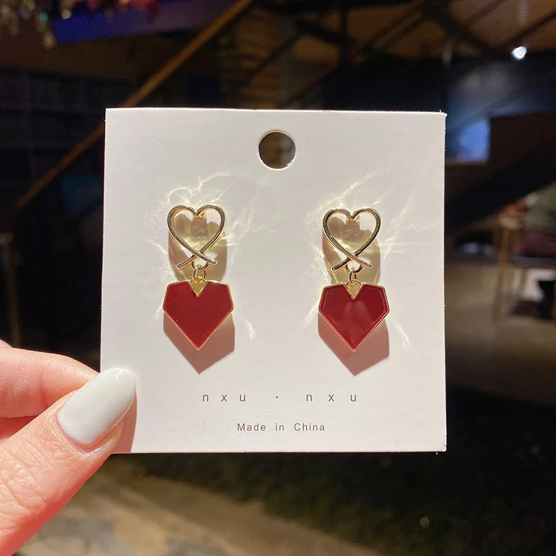 82 wine red love earrings-333