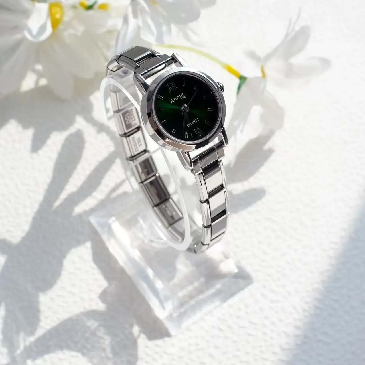 Dark green-212