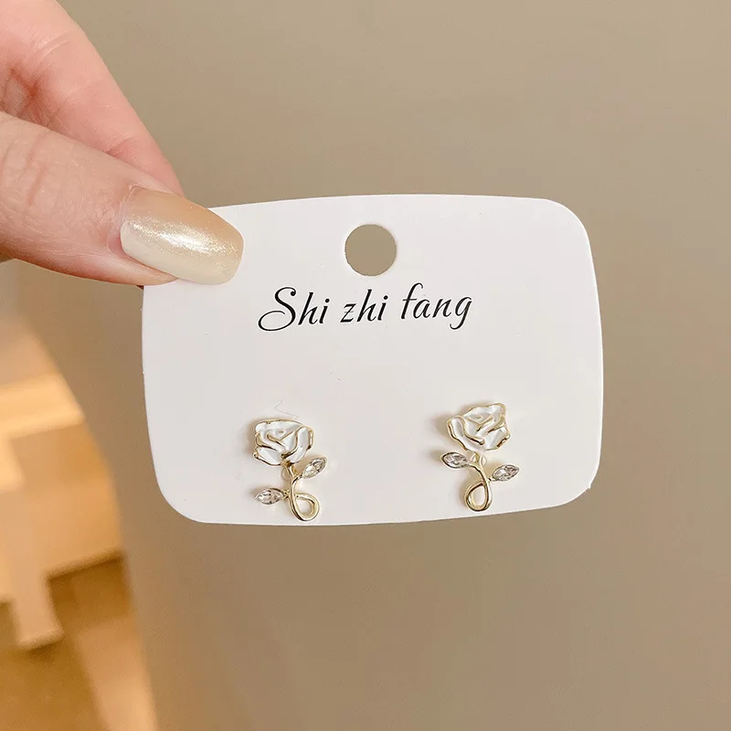 94 white rose earrings-gold-333
