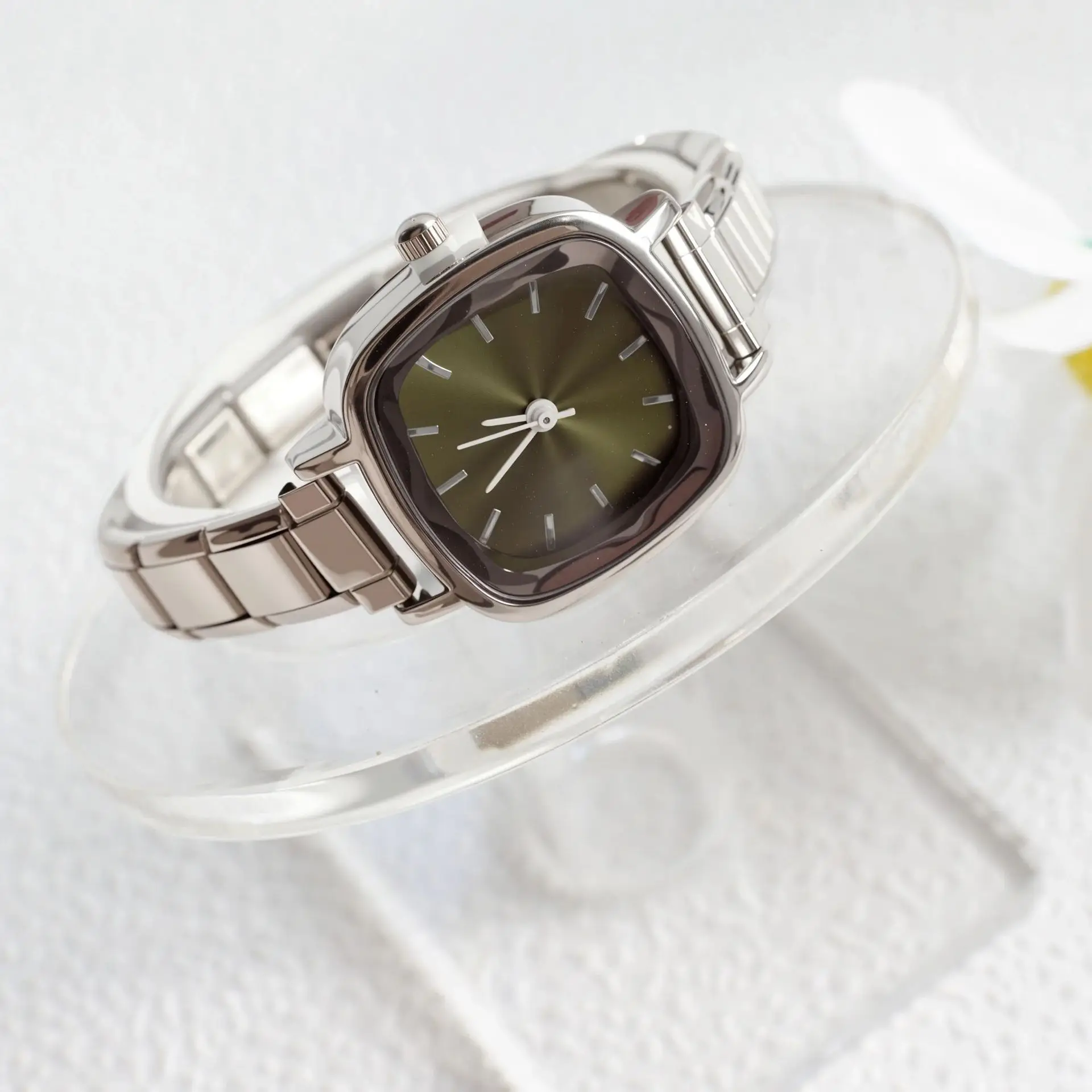 Dark green-with watchband-199